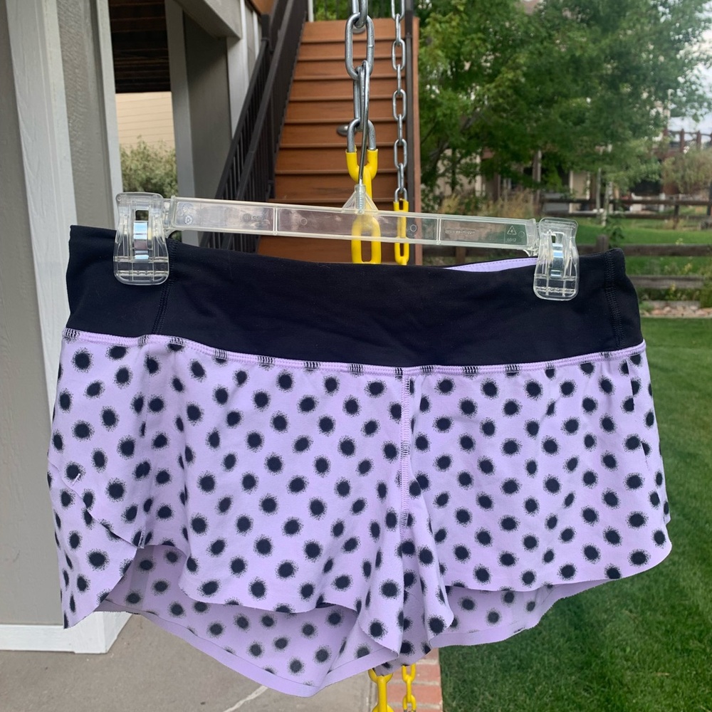 Lululemon speed up short 2in inseam. Size 6 polka dot